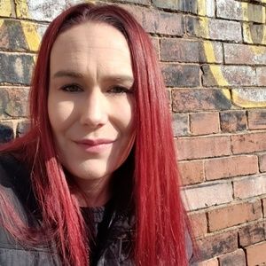 Meet your Posher, Casandra